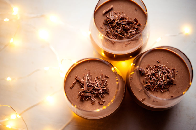 Silvesterdessert Milchschoko-Creme mit Zotter Schokolade und Granatapfel-Sekt