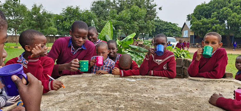 Chocolate for School in Tansania 6