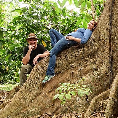Madagascar: giant tree Josef + Julia Zotter (horizontal)