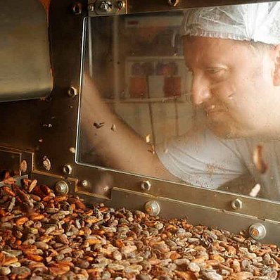 limpieza de los granos de cacao