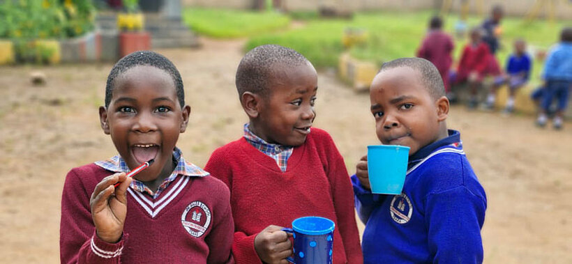 Chocolate for School in Tansania 1