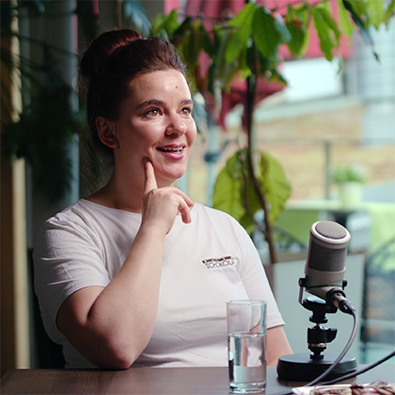 Warum verrückte Ideen oft die besten sind: Julia Zotter im EINFACH MACHEN Gründungspodcast