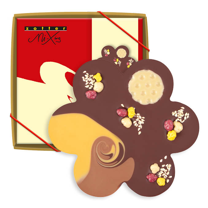 Blütentraum Milchschoko & Marille & Mandelnougat