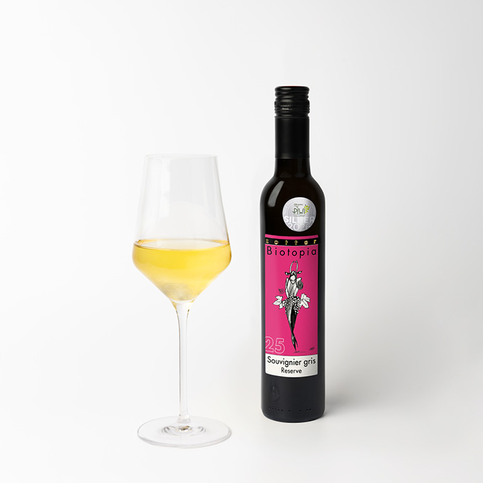 [Translate to English:] Biotopia Souvignier Gris Reserve 2025 (0,375 l)